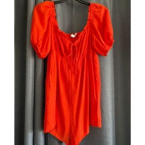 Puff sleeve crepe romper